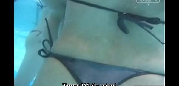  JAV pool games 36 women capture the bikini top Subtitles
